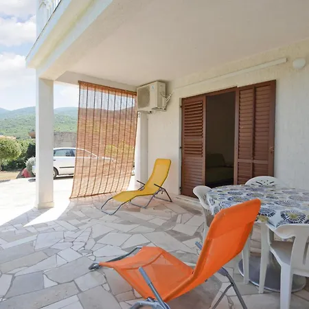 شقة In With Wifi Račišće