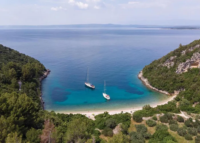 In With Wifi Apartment *